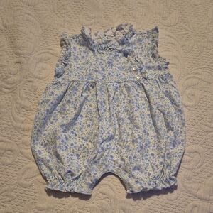 Kissy Kissy girls 9-12 months purple & blue flower romper 2009 EUC